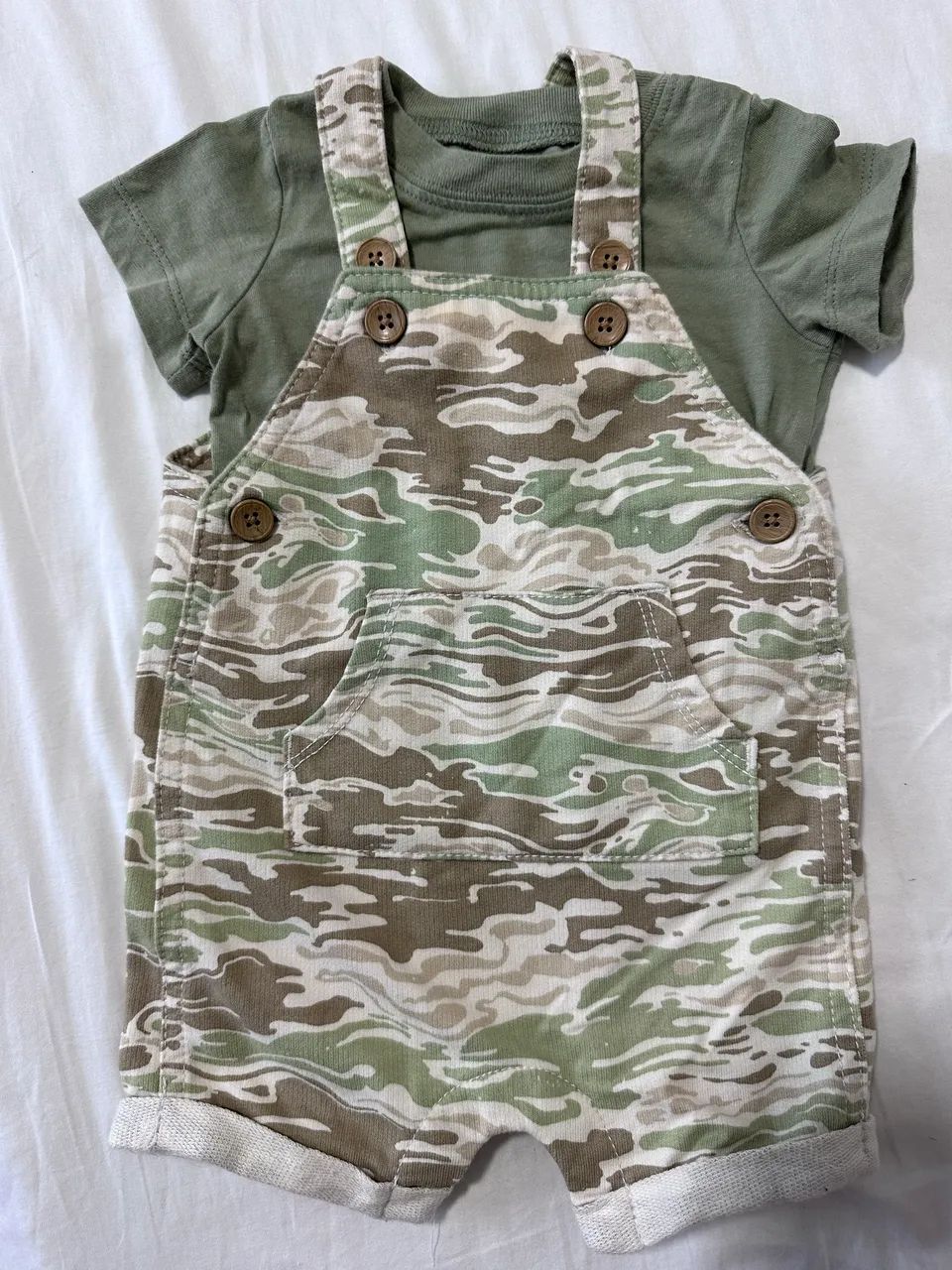 Lote roupa - Foto 2
