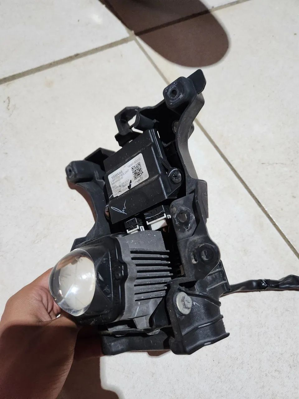 Farol projetor da Fazer 250 original  - Foto 4