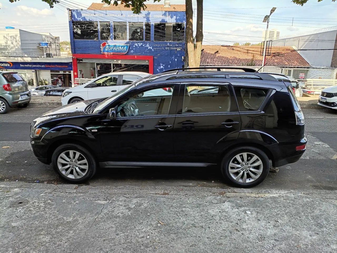 Mitsubishi Outlander 2.0 16V 160CV AUT. 2012
