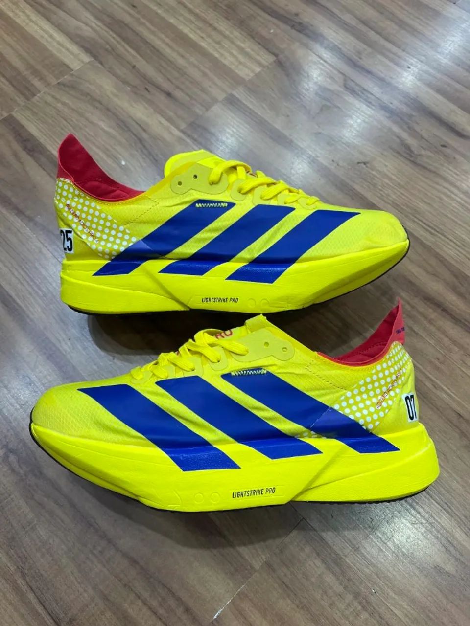 Tênis adizero adios pro 4 