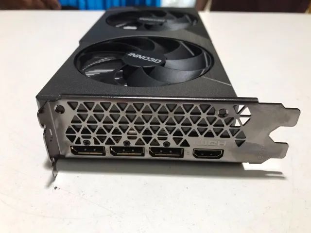 NVIDIA GEFORCE RTX 5060 8GB GDDR7 - Foto 3