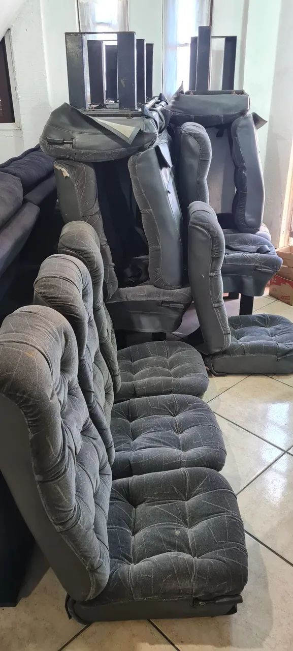 13 poltronas Van Ducato aveludado
