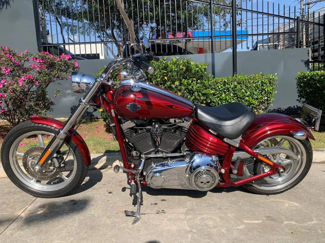 HARLEY-DAVIDSON ROCKER C