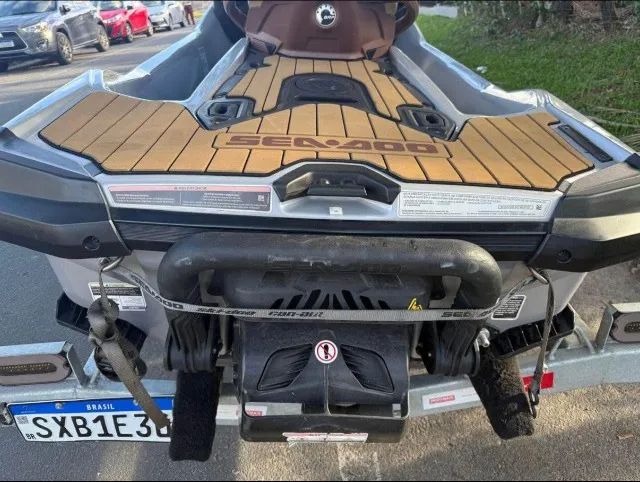 Jet Ski SEA DOO GTX Limited 300  - Foto 5