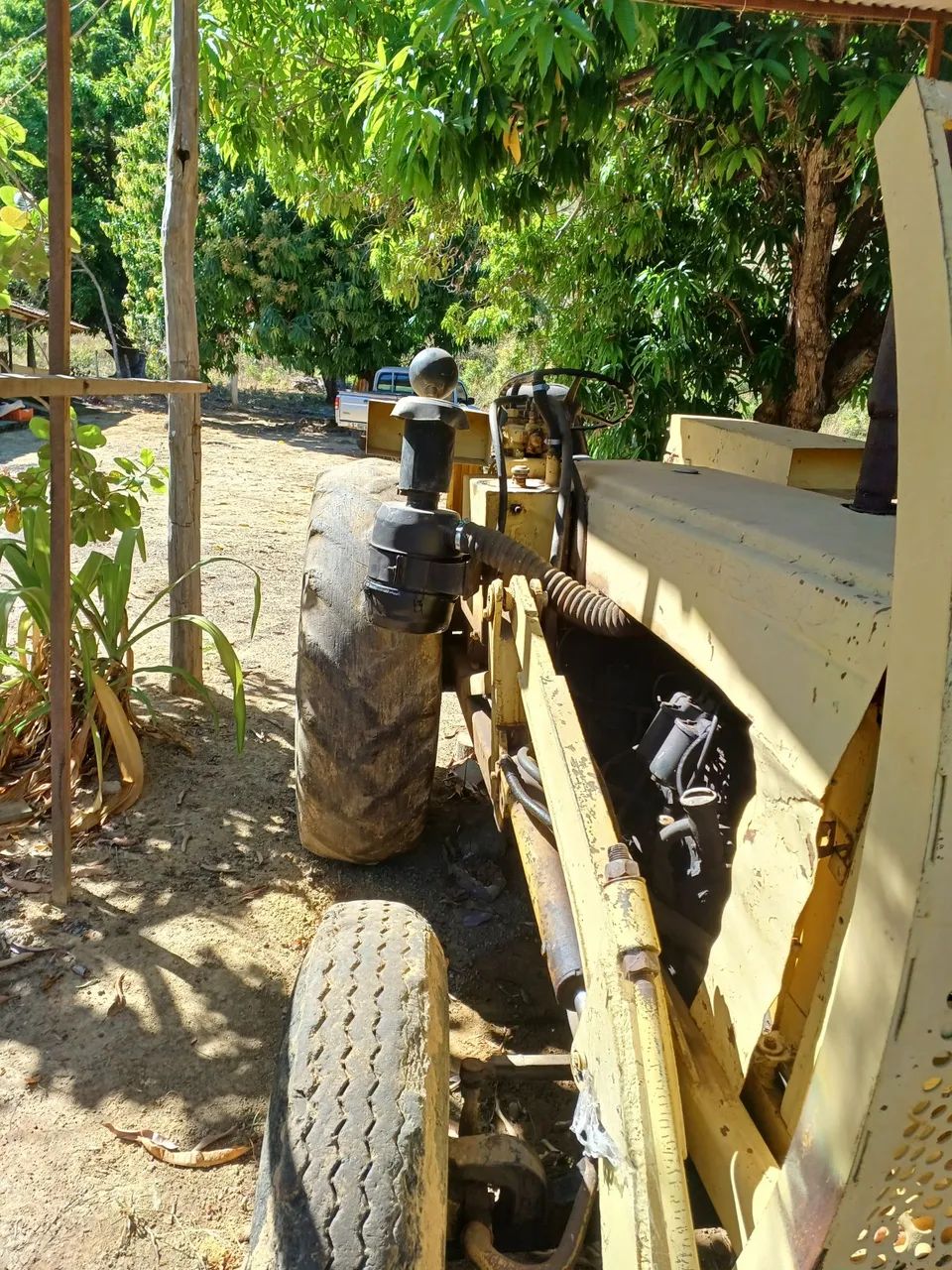 Trator CBT 2105 COM LÂMINA  - Foto 4