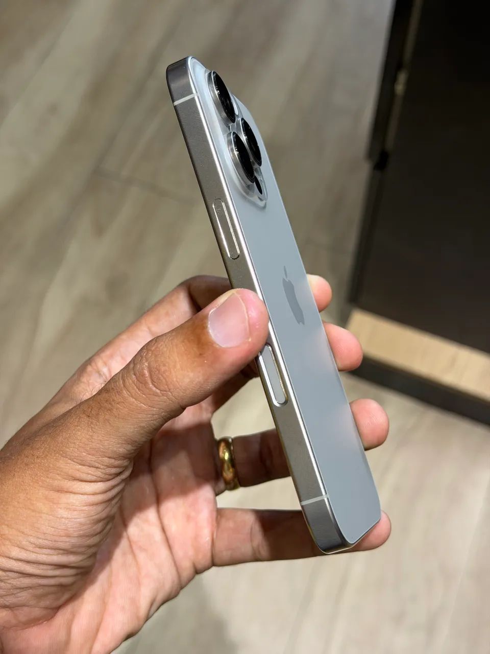 iPhone 16 pro 256GB  - Foto 3