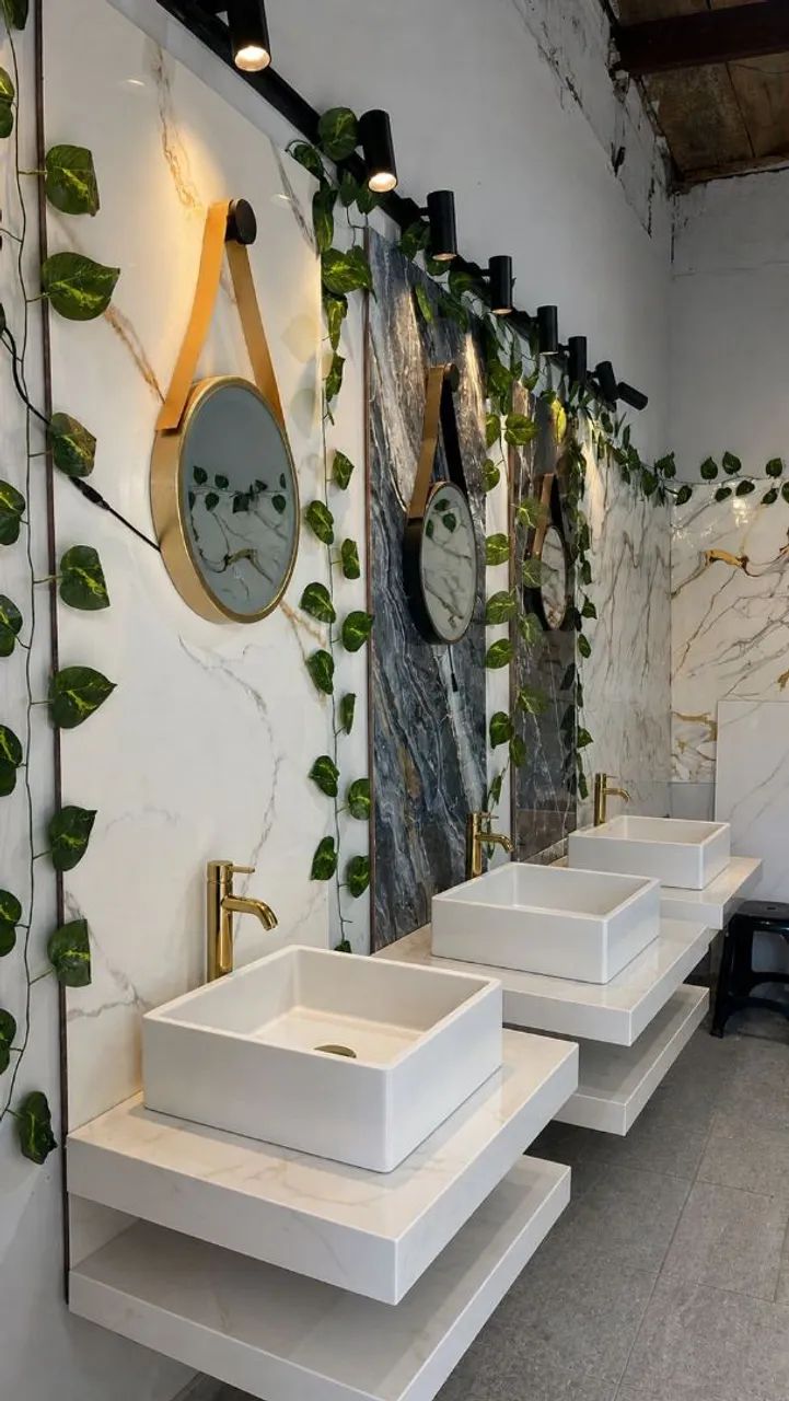 Cuba mounted on porcelain countertop