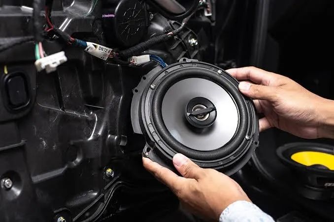 Instalação som e acessorios automotivos a domicílio  - Foto 2