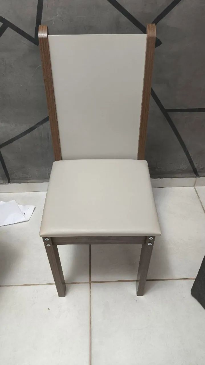Jogo de cadeiras pequenas para mesa de jantar 