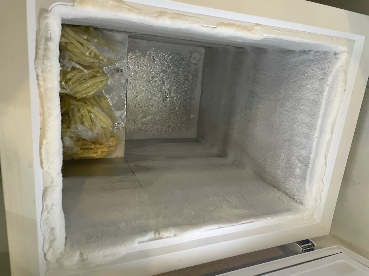 Vende-se freezer cônsul  - Foto 2