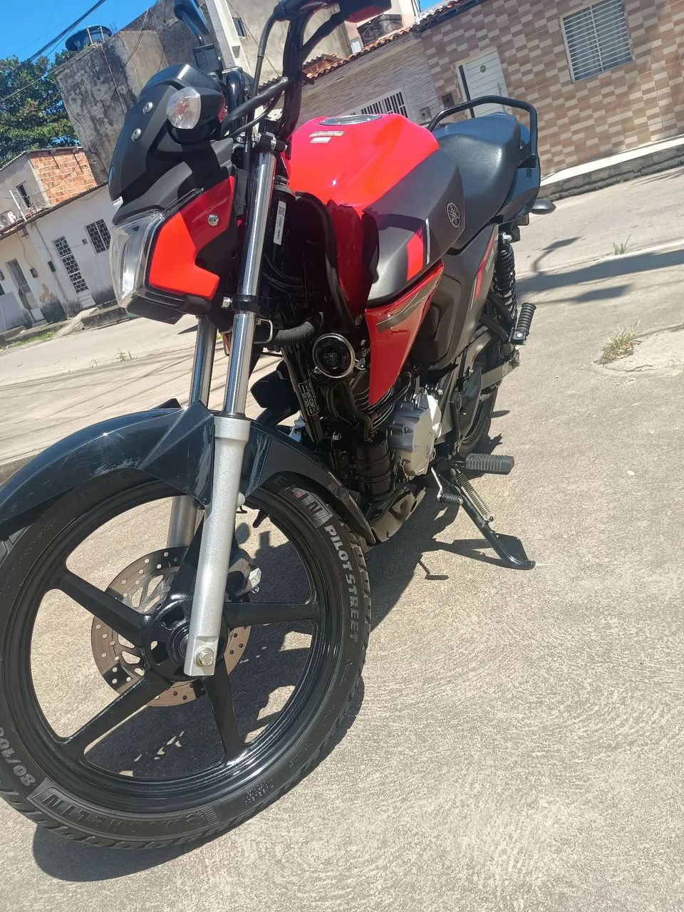 Vendo moto Yamaha, aceito cartão em até 21 vezes - Foto 2