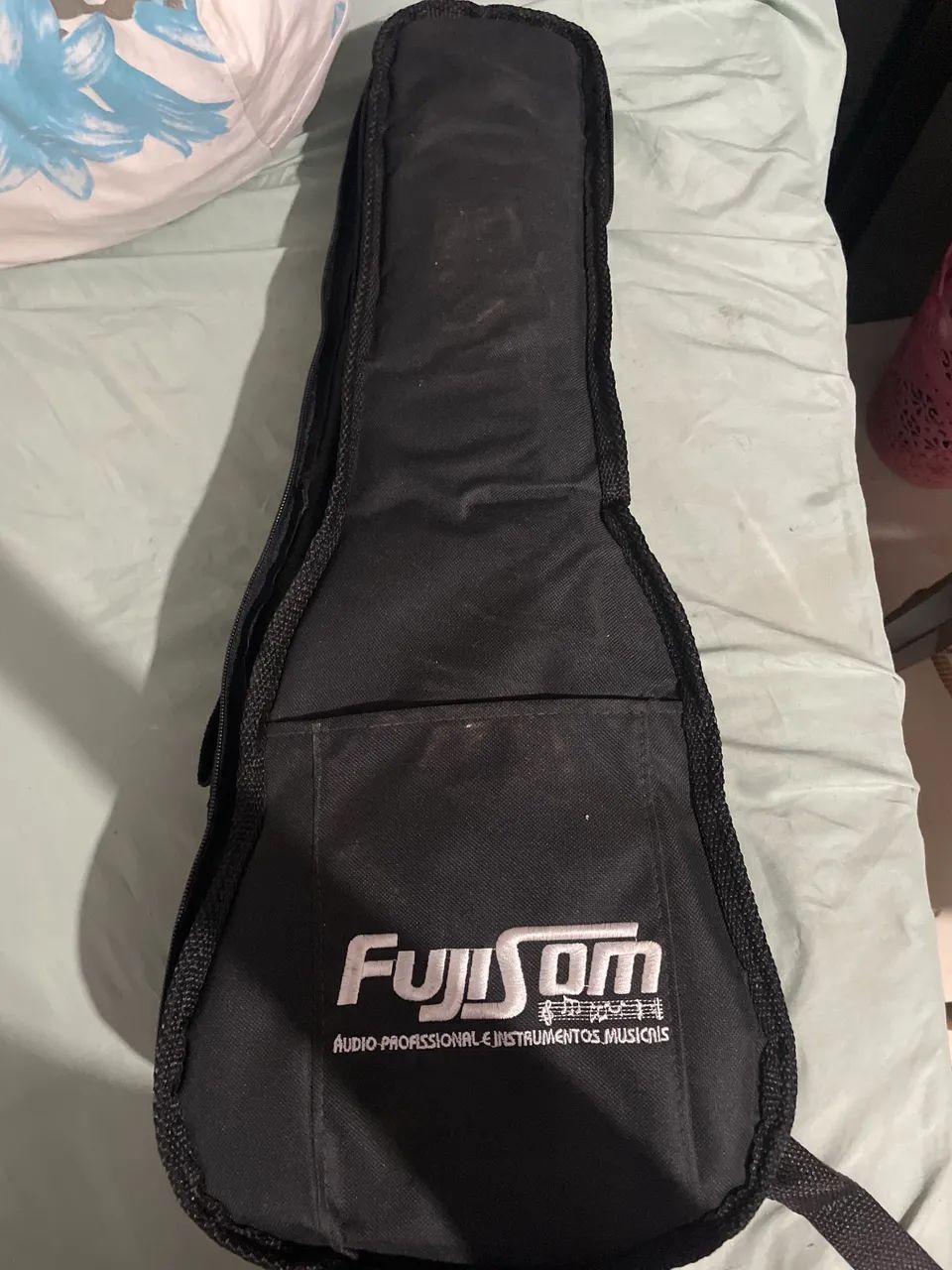 Ukulele shelby SU-21M STNT  usado e com capa  - Foto 4