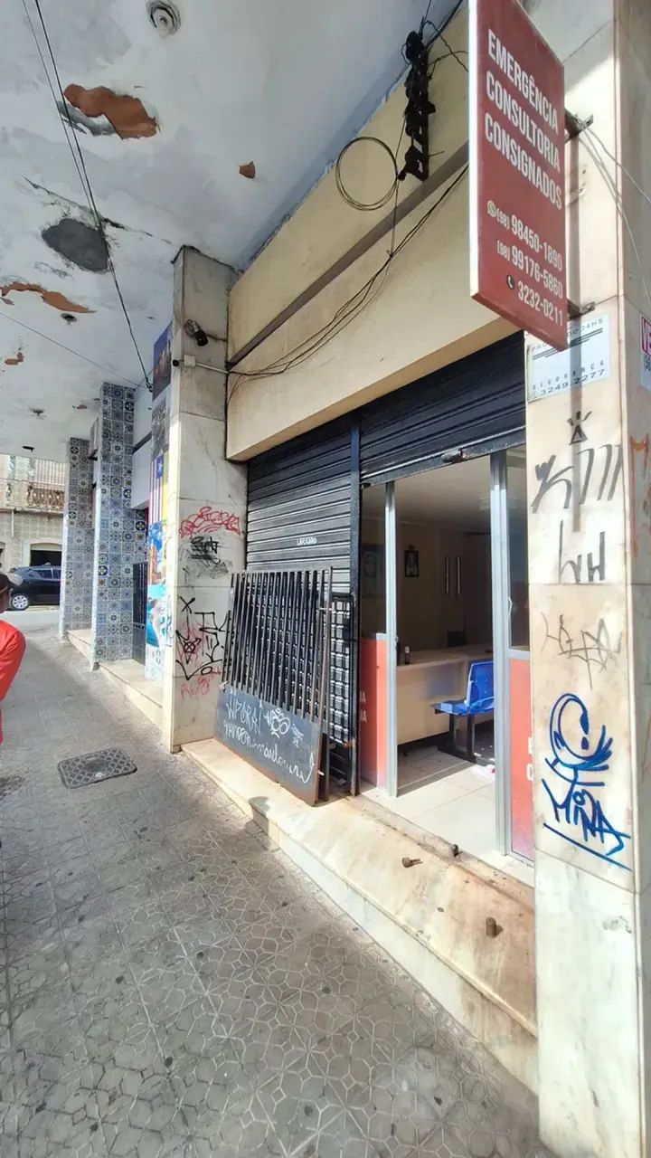 Vendo Alugo Loja Terrea Mobiliada com Dois Pavimentos no Centro Ed Colonial - Foto 2