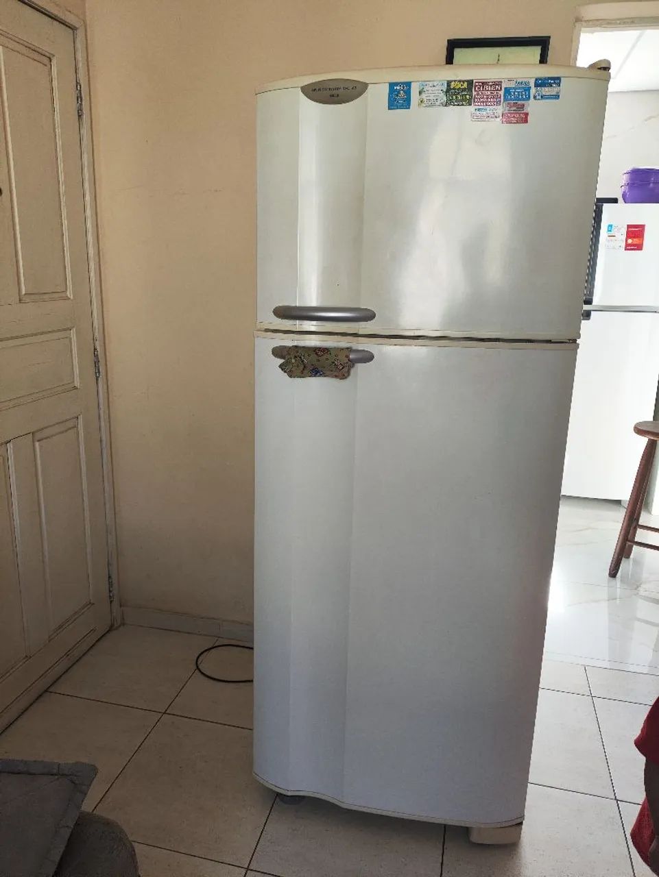 Geladeira com defeito 