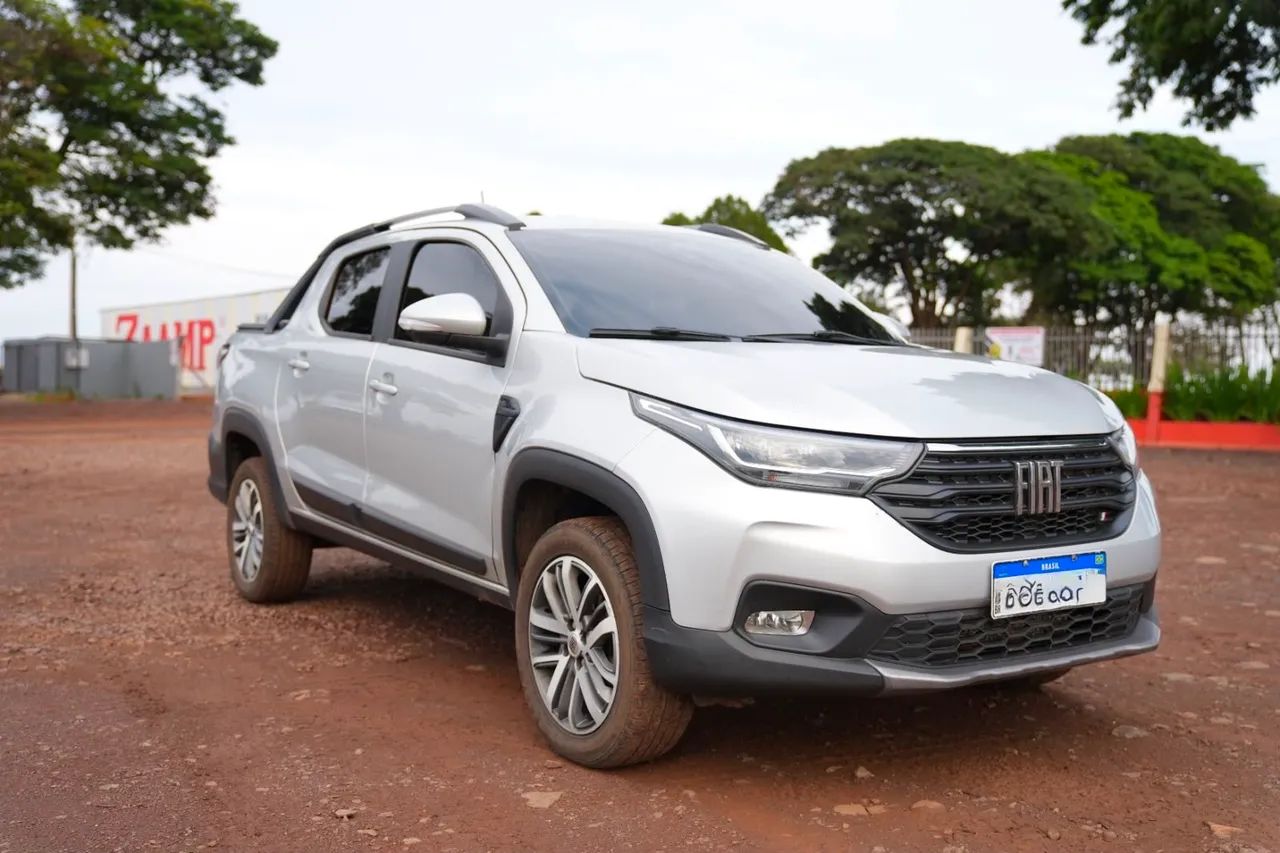 Fiat Strada Volcano 1.3 Flex 8V CD Aut. 2023 - Foto 2