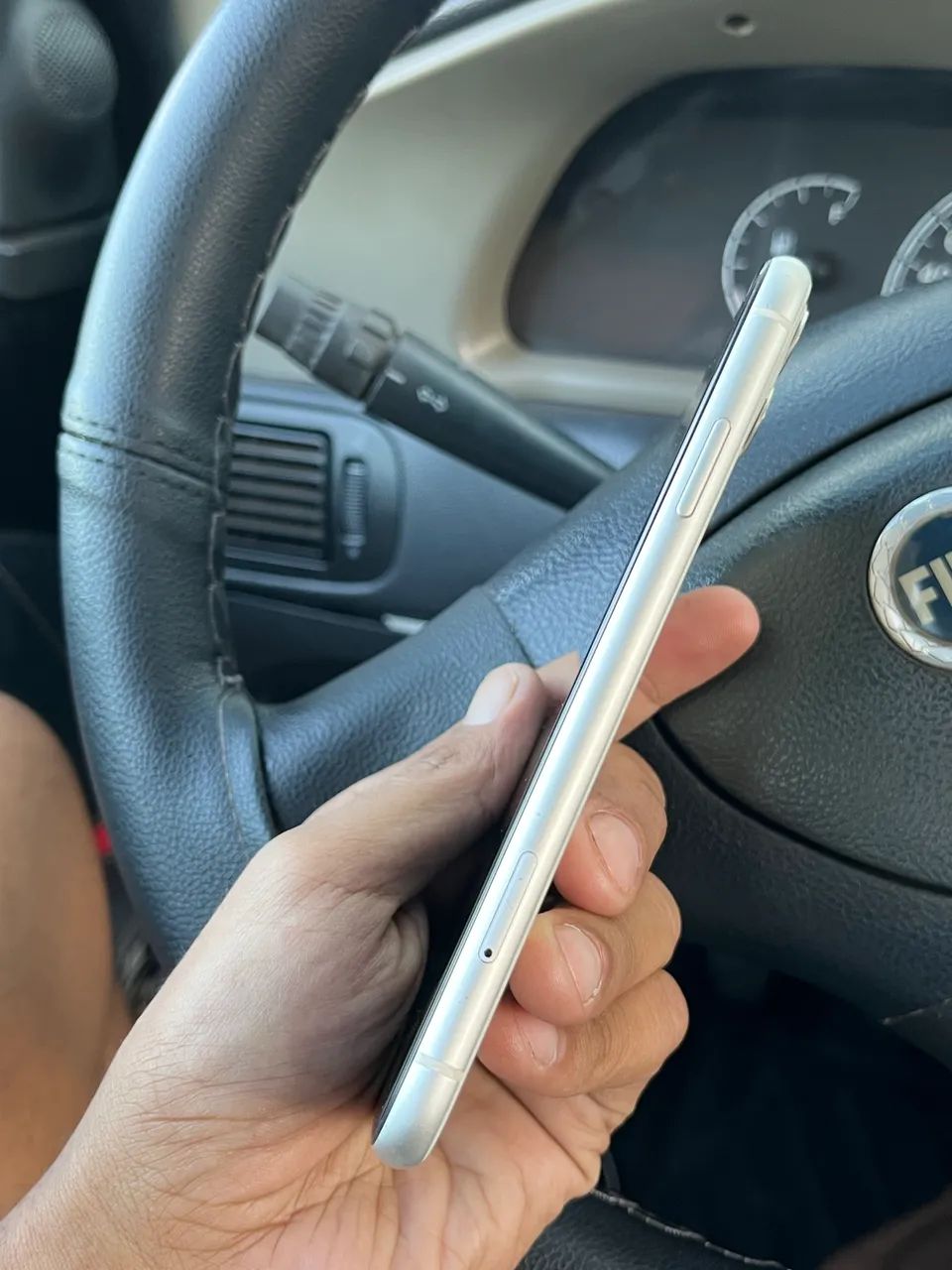 IPhone 11 - branco    - Foto 4
