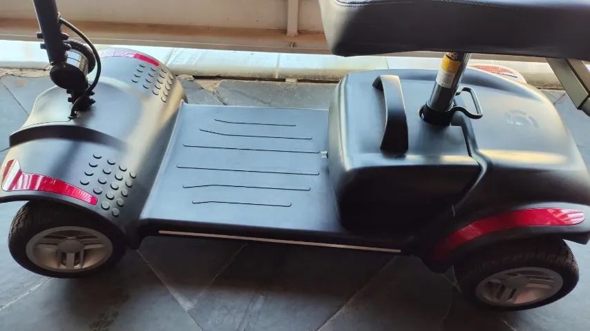 Cadeira Motorizada Elétrica Scooter 136kg - Foto 4
