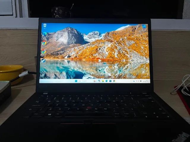 ThinkPad T490 i5 8ª Ger 8GB SSD NVMe Win 11 Pro - Impecável