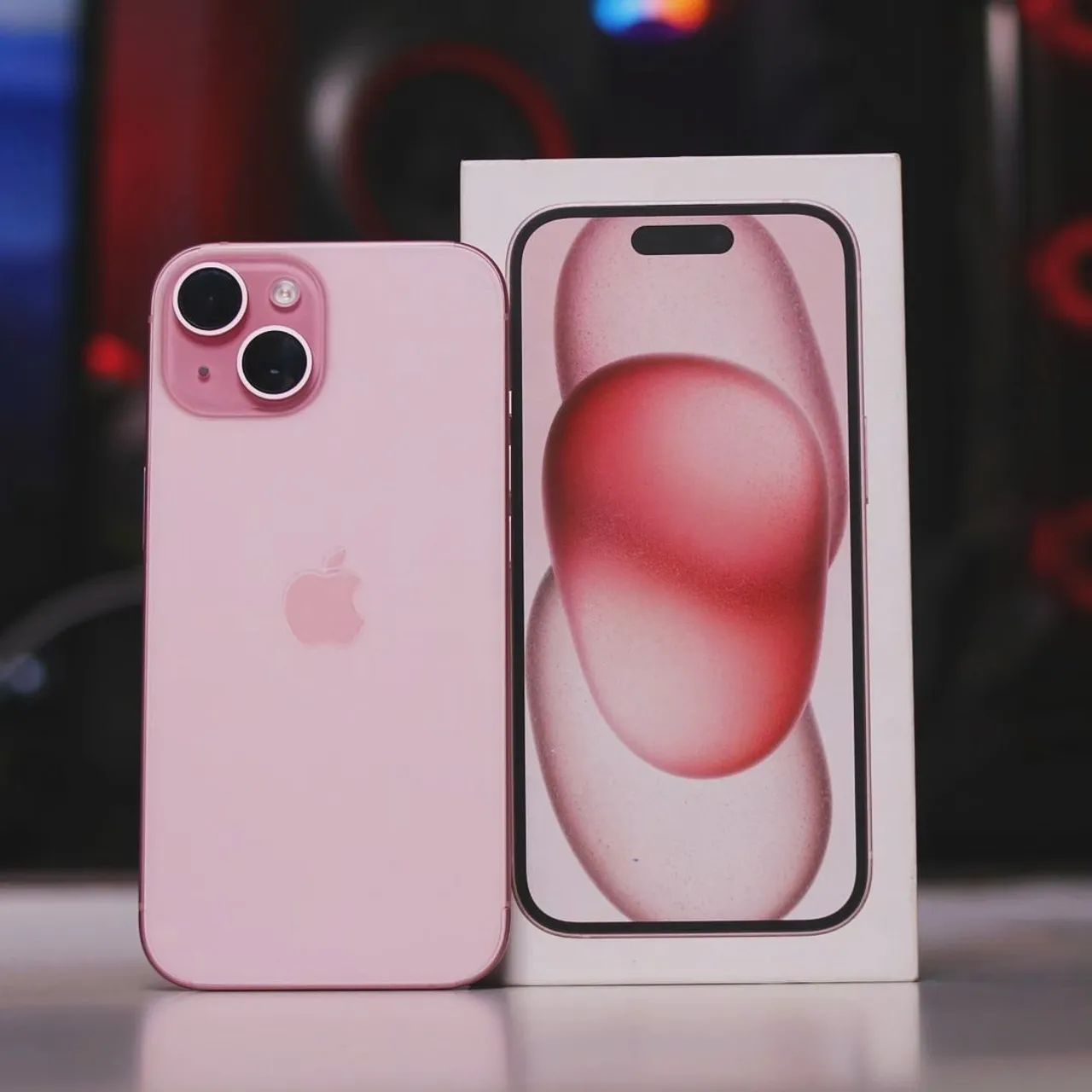 iPhone 15 Praticamente Novo!