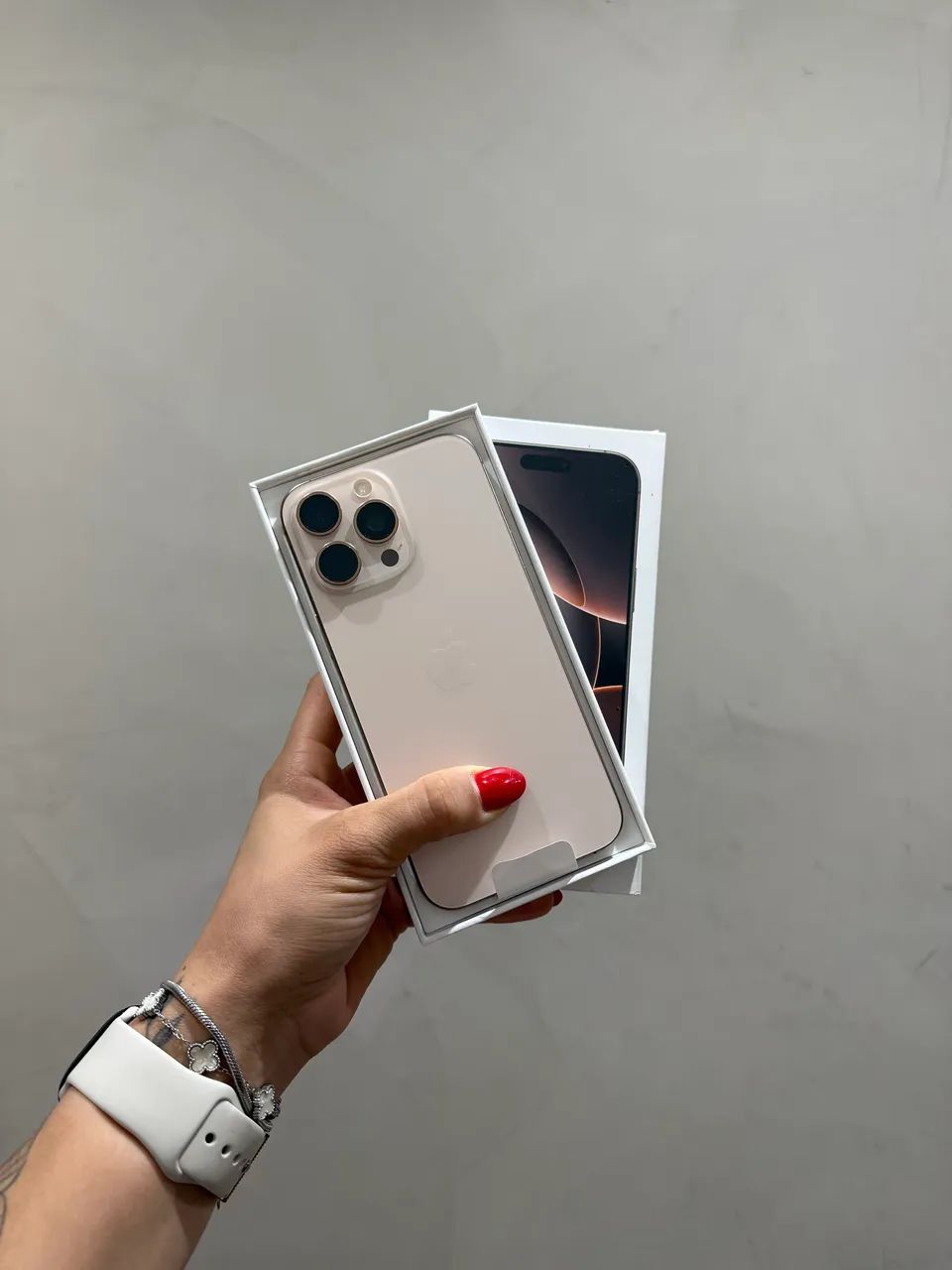 IPHONE 16 PRO MAX DESERT 256GB