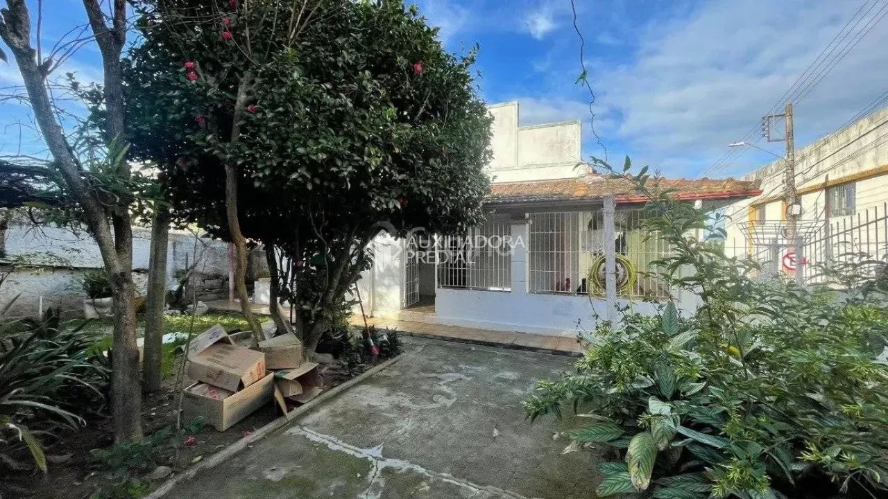 Casa com 3 quartos à venda na Rua Prefeito Dib Cherem - Foto 4