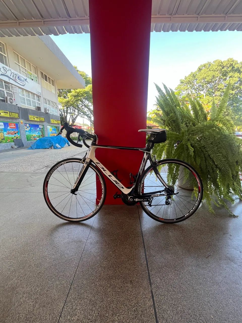 BLUE AC1 COMPETITION CARBONO | SRAM RED | ~7 KG 