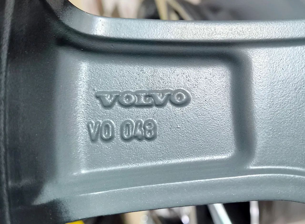 Jogo de Rodas 18 Volvo s60 xc60 xc40 5x108 Originais Zeradas