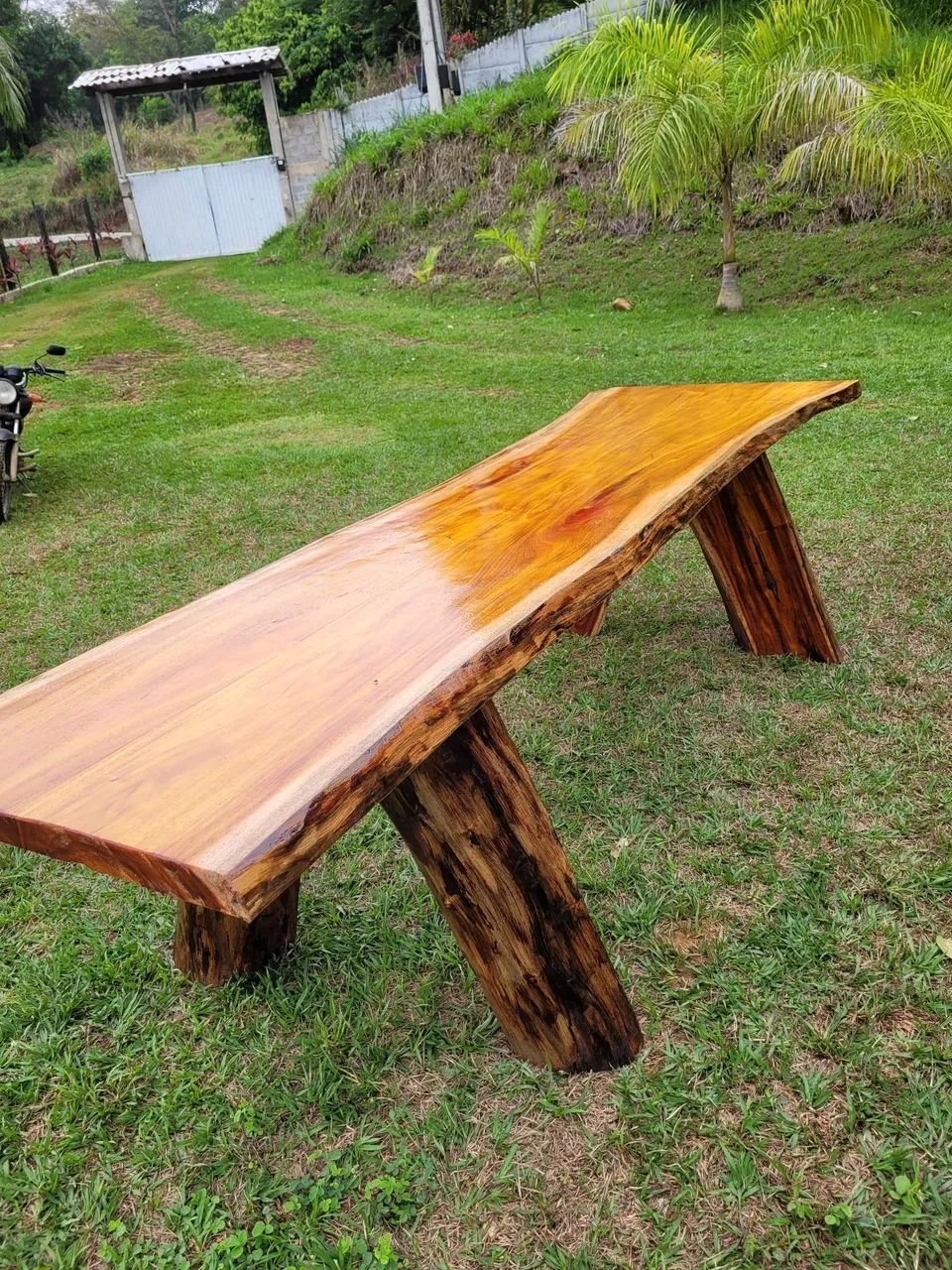 Mesa rústica 