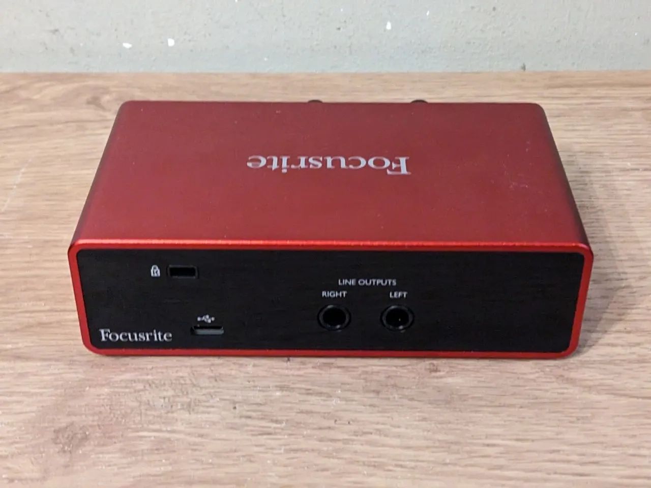 Interface Audio Focusrite Scarlett USB C - Foto 4