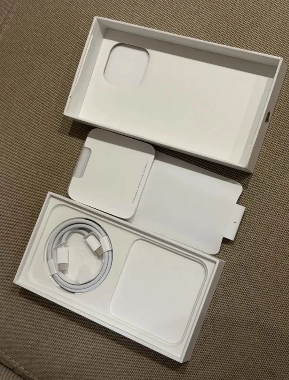 iPhone 15 Pro Max 256gb - Foto 2