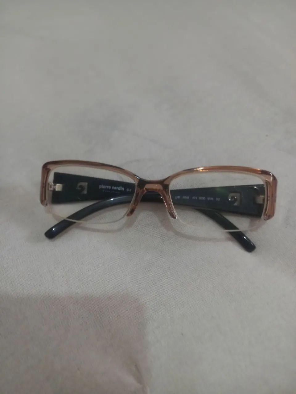 Óculos Pierre Cardin autêntico