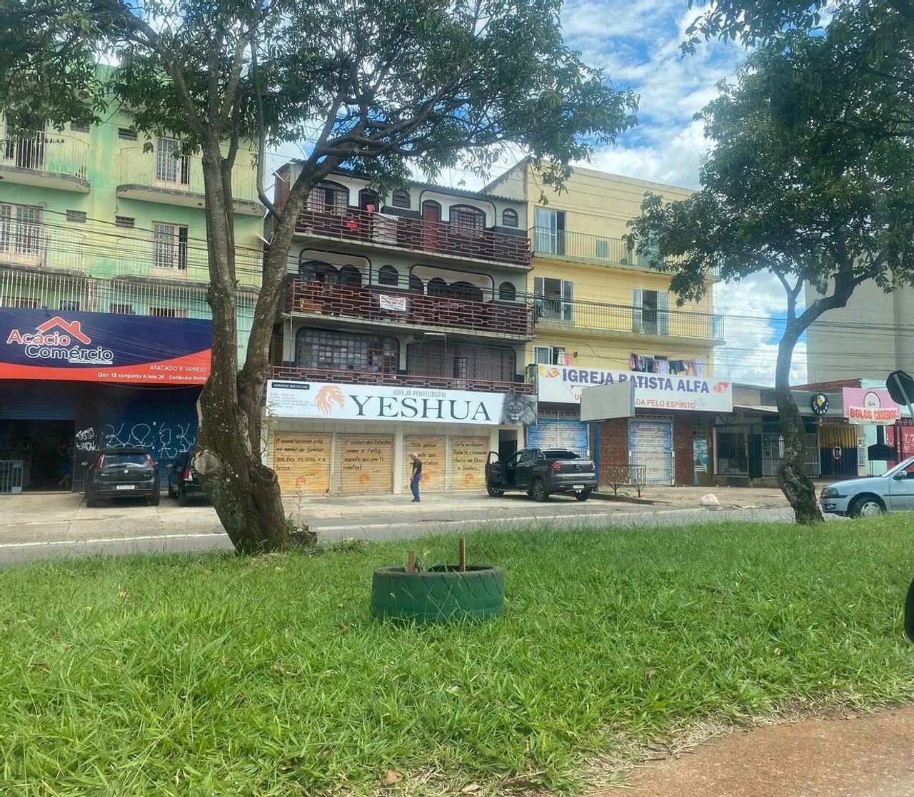 Prédio 3 pavimentos a venda na Avenida Oeste Ceilândia - Foto 2