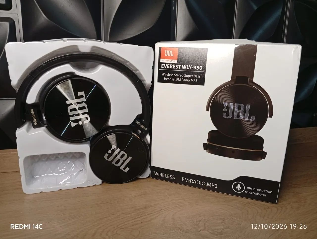 Fone Via bluetooth JBL