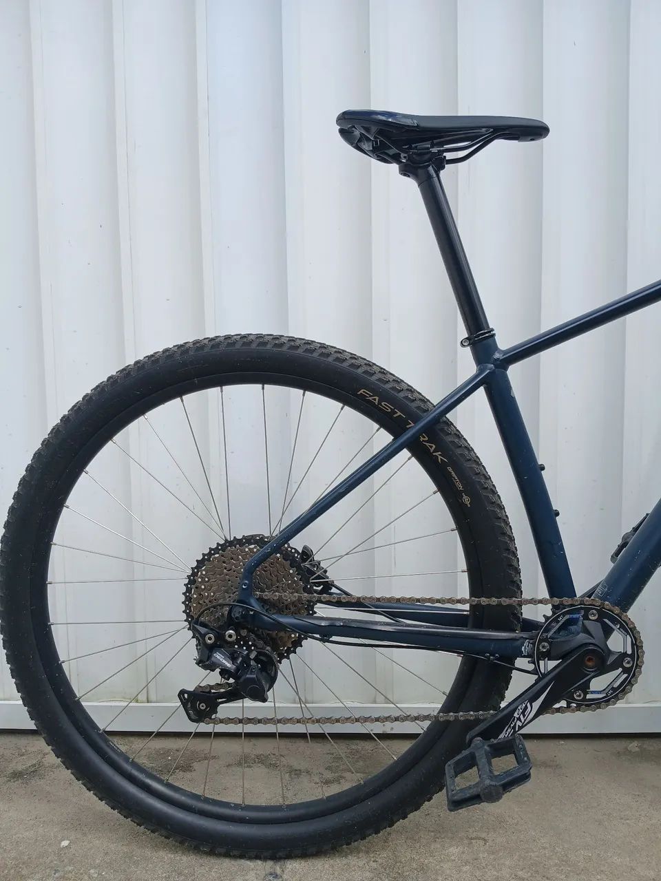 Bicicleta Specialized Rockhopper TAM 17 - Foto 2