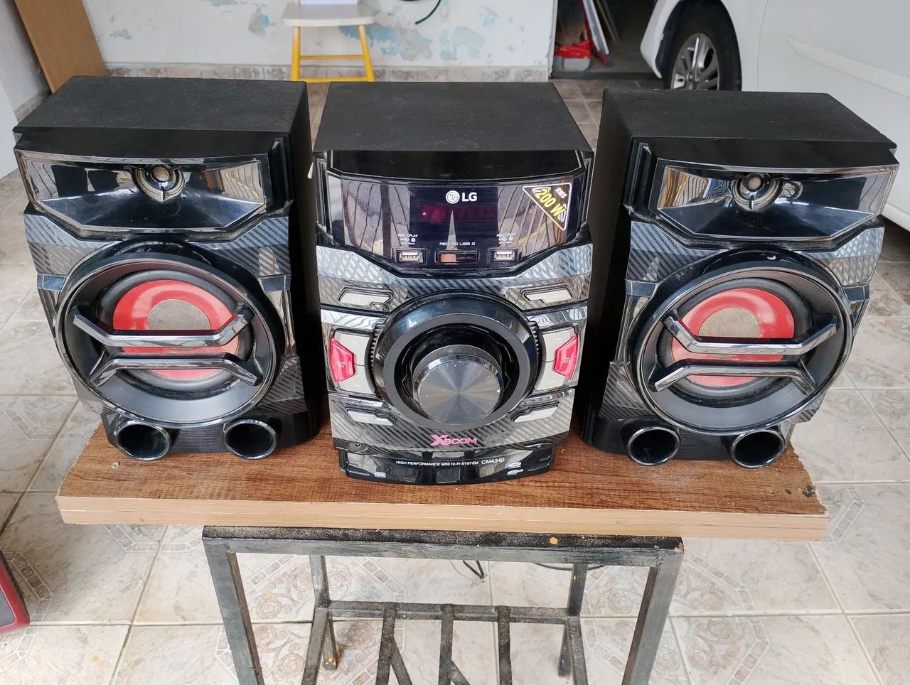 Som LG 200watts