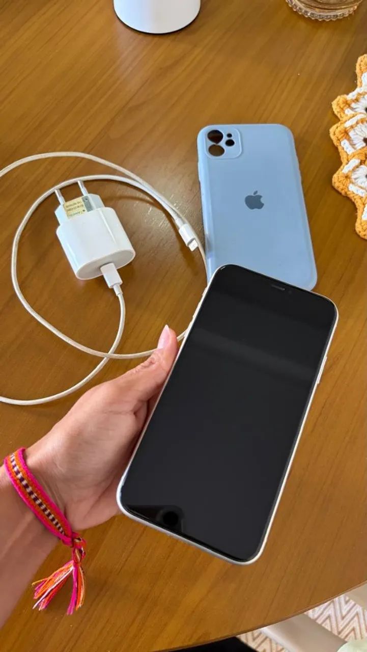 IPhone 11 - 128 gb - única dona  - Foto 2