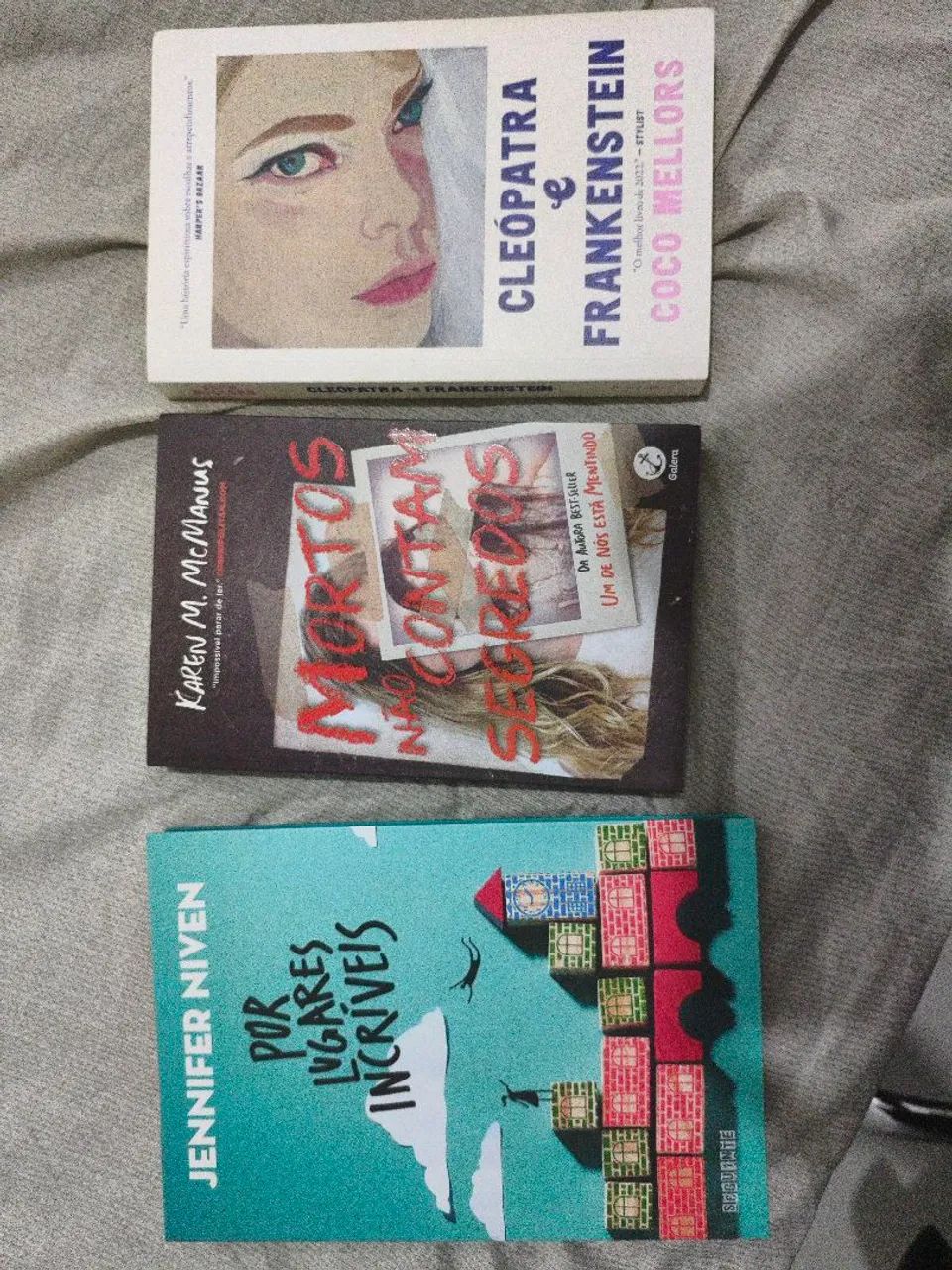 Combo 6 Livros - R$ 60,00.