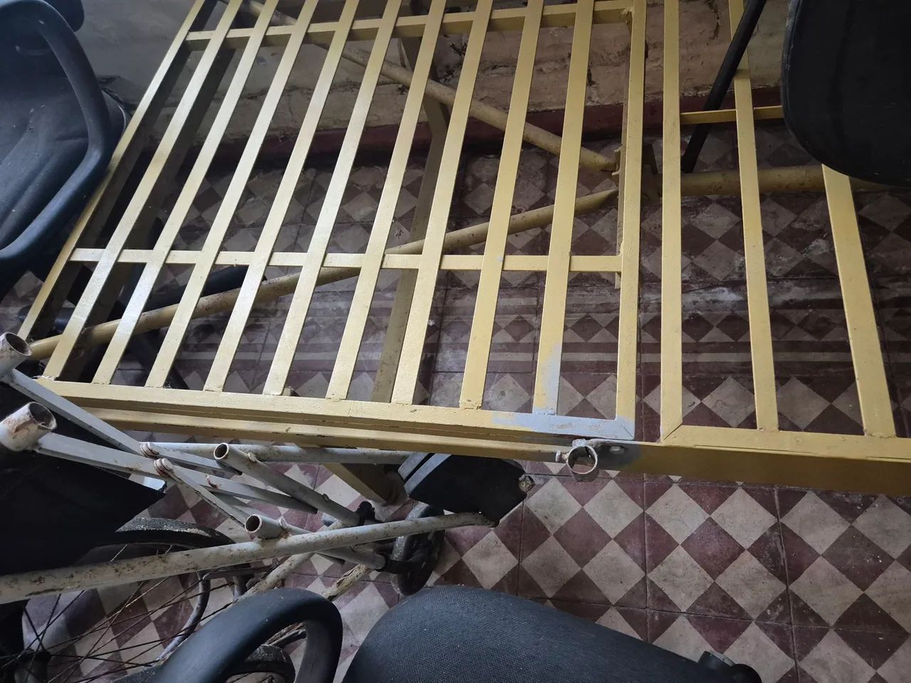 Cama hospitalar - Foto 2