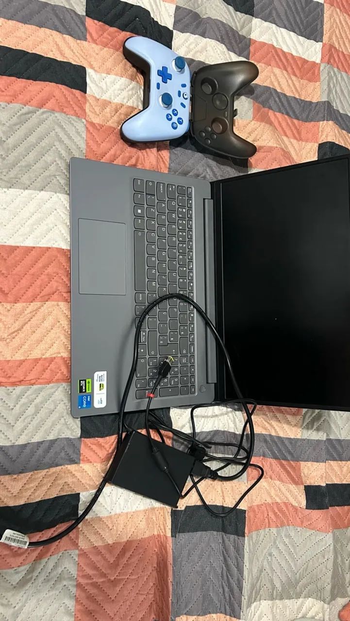 Notbook Lenovo loq E