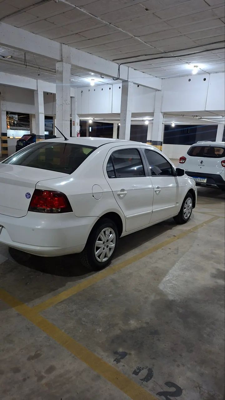 Volkswagen Voyage 1.0/1.0 City MI Total Flex 8V 4P 2012 - Foto 2