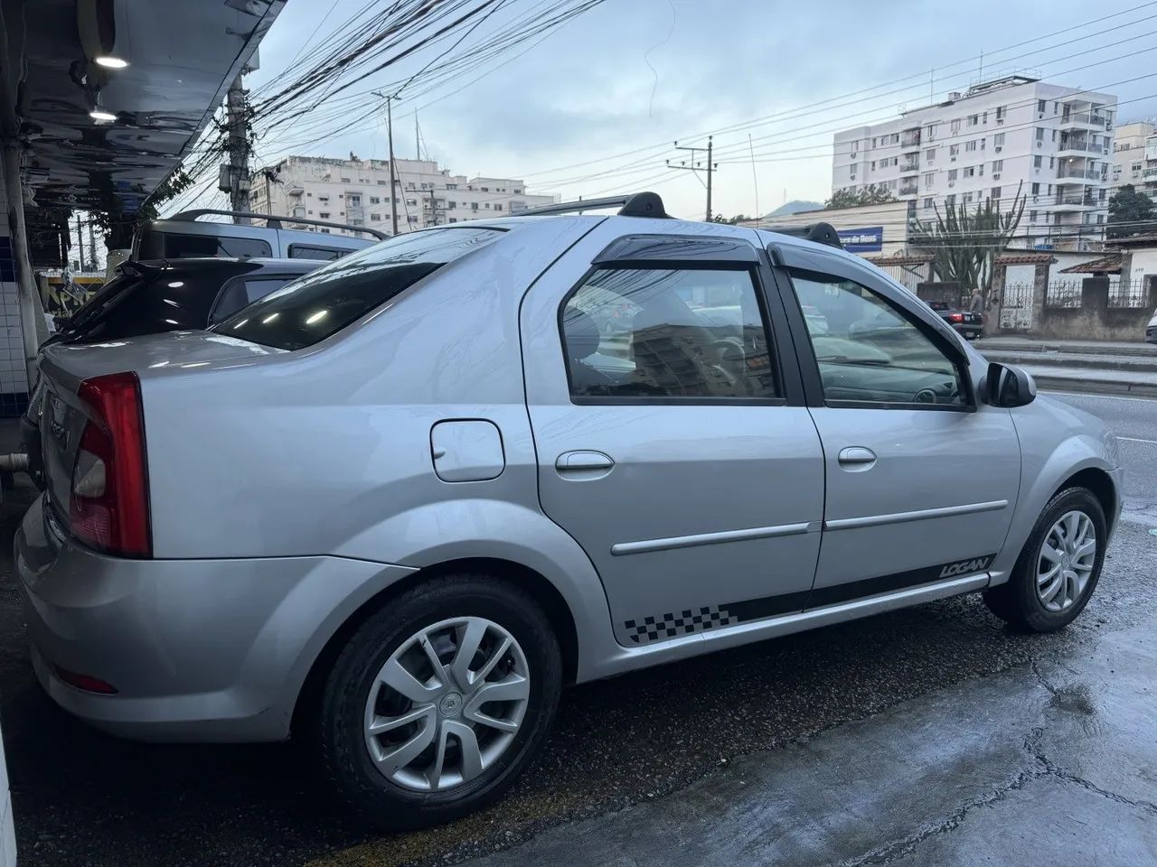 Renault Logan Expression Flex 1.6 16V 4P 2011 - Foto 5