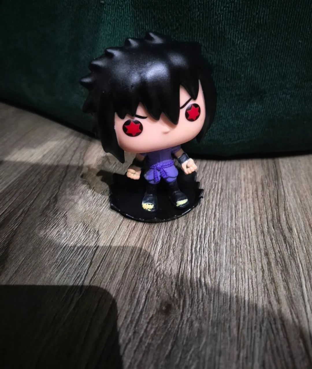 Boneco miniatura sasuke naruto 