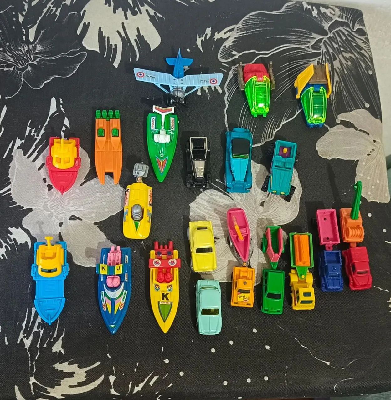 Miniaturas Kinder Ovo