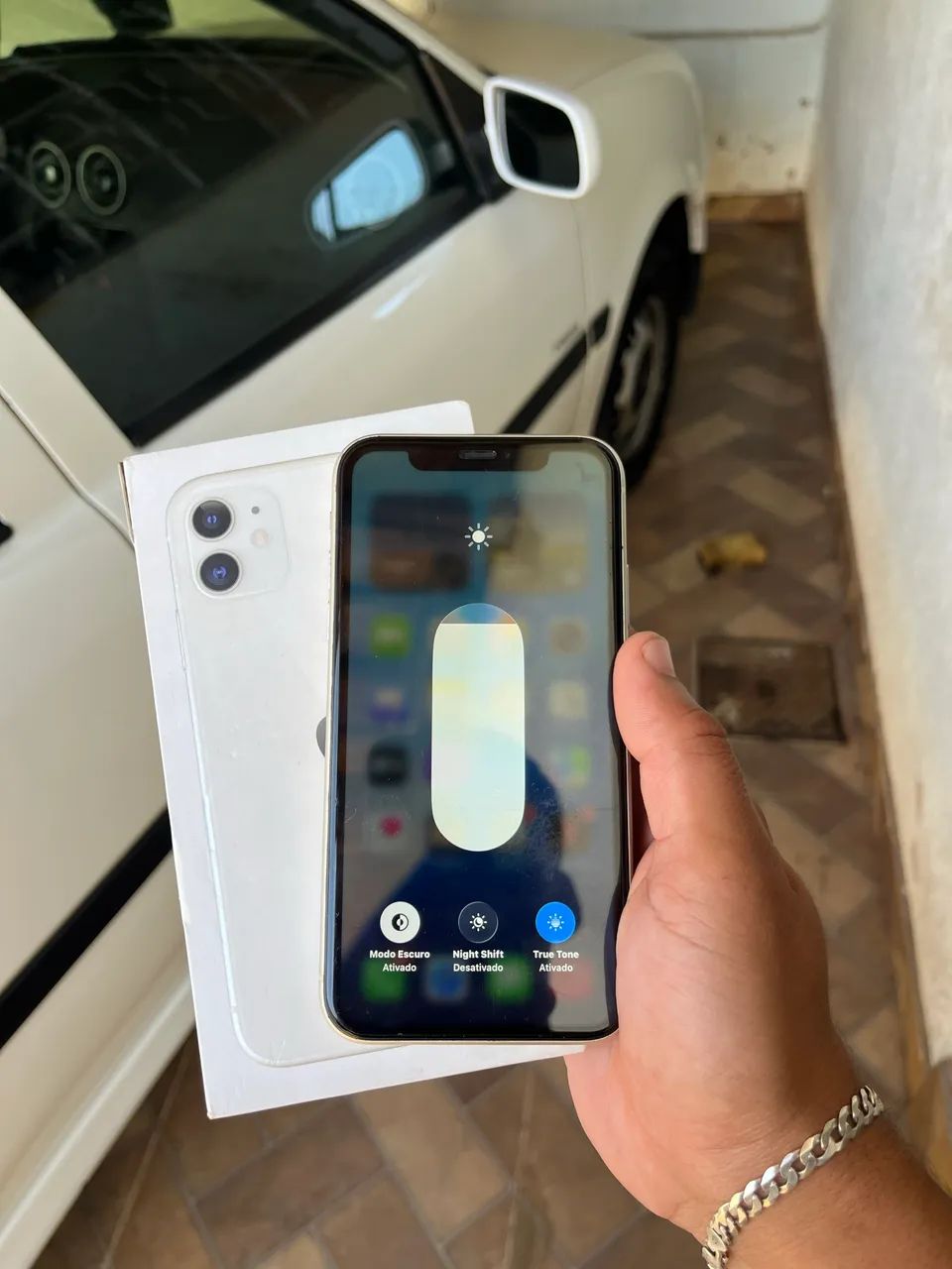 iPhone 11 semi novo  - Foto 2