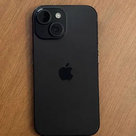 iPhone 15 (128gb)