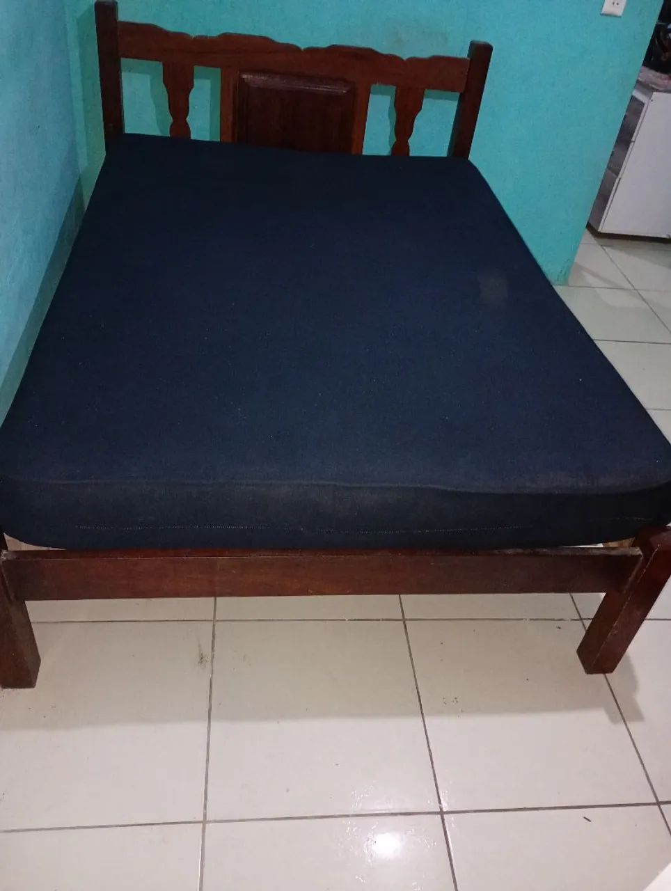 Cama casal com colchão  - Foto 2