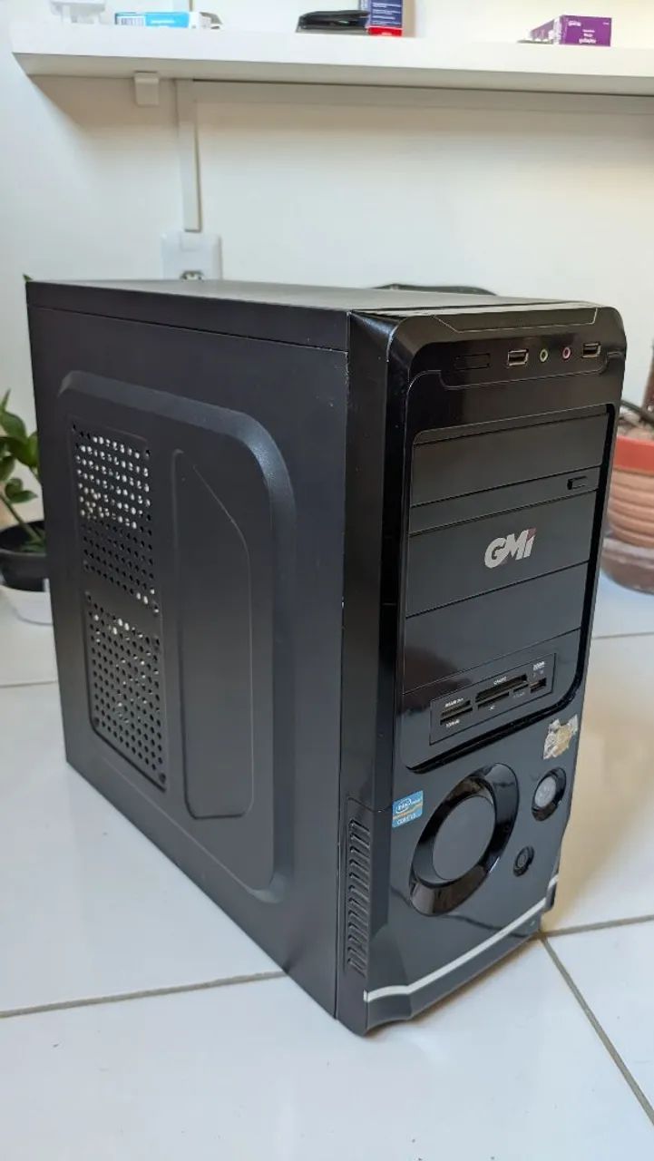 PC básico à venda