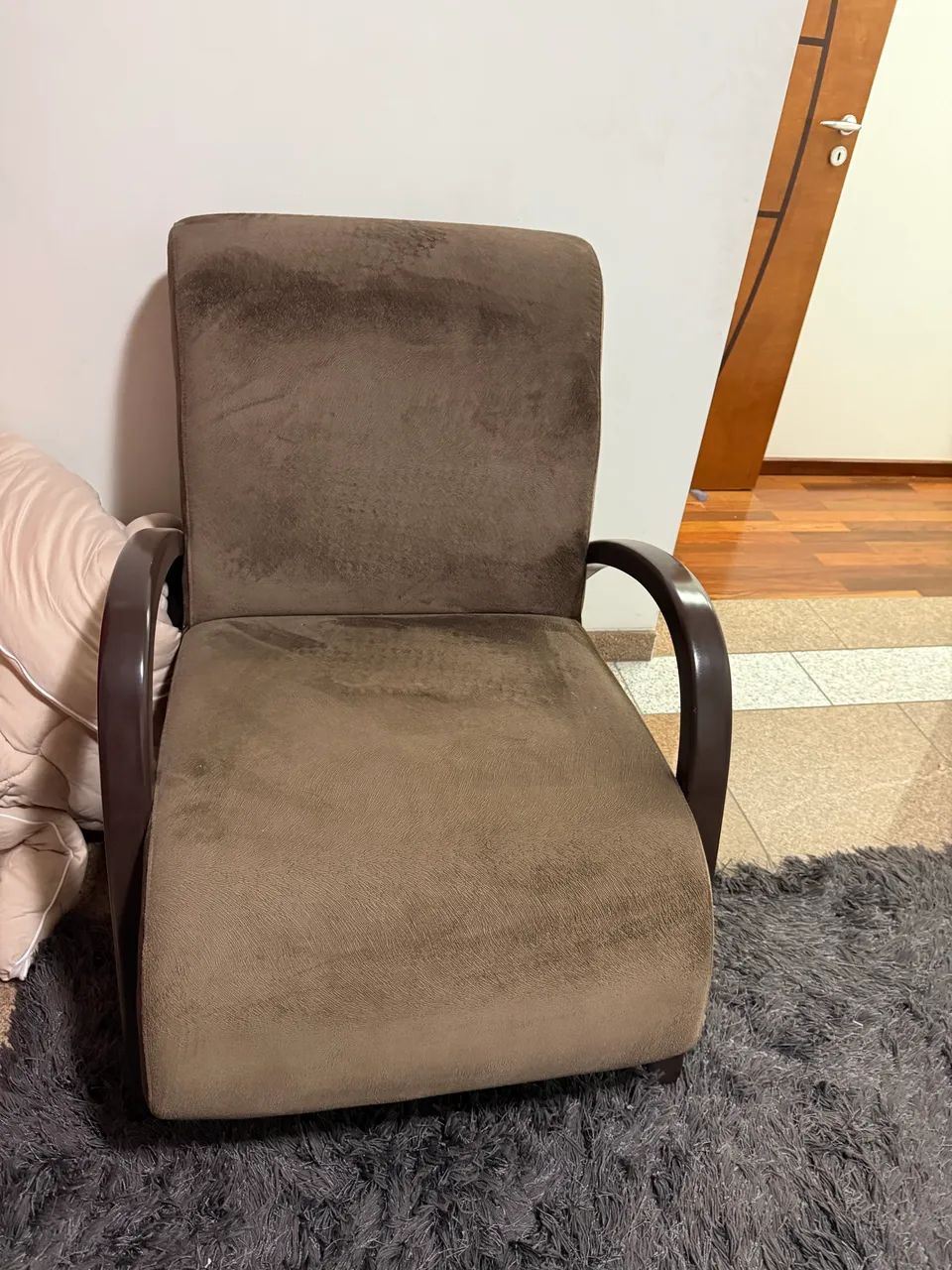 2 poltronas em perfeito estado 