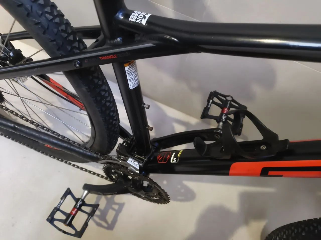 Bicicleta MTB GT Importada 27 - Foto 3