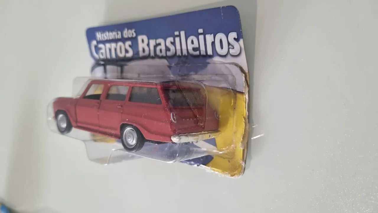 Miniatura Chevrolet Veraneio 1968